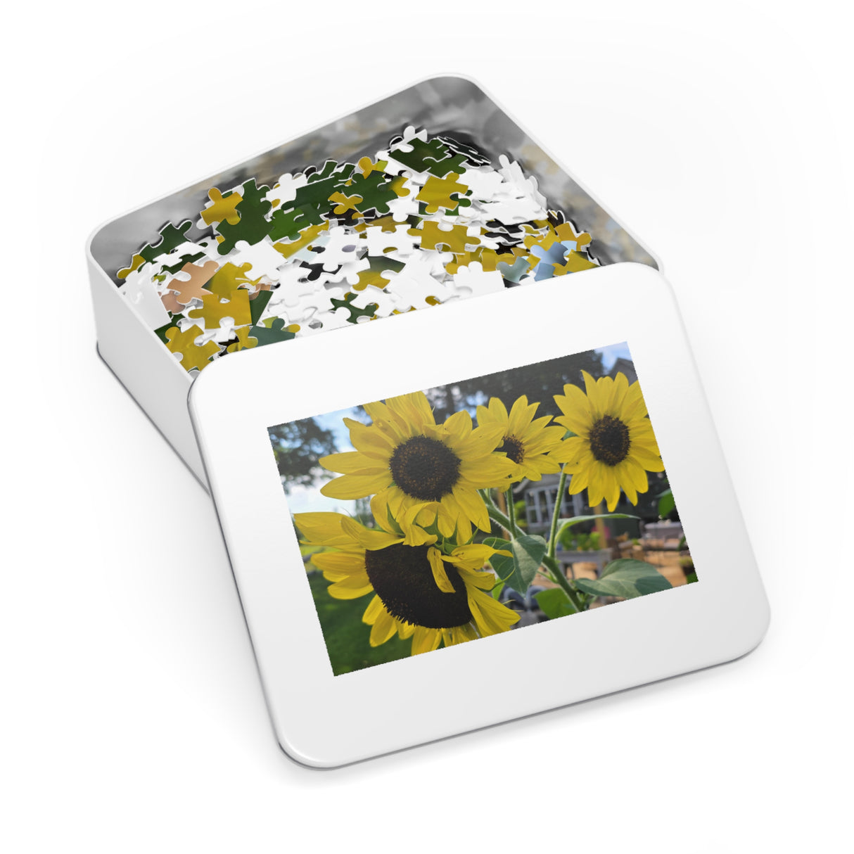 Jigsaw Puzzle with Tin